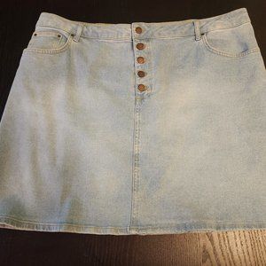 Boden denim miniskirt size 20, in like-new condition